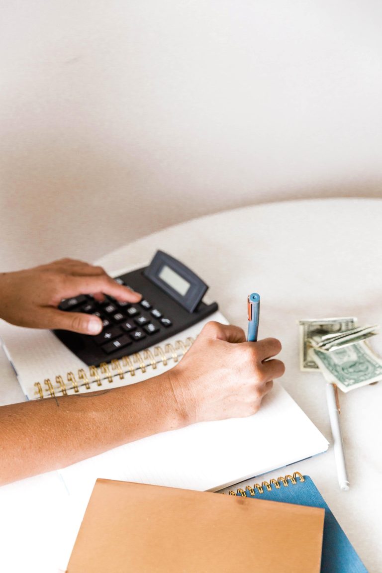 A 20-Minute Weekly Money Reset You Can Actually Repeat